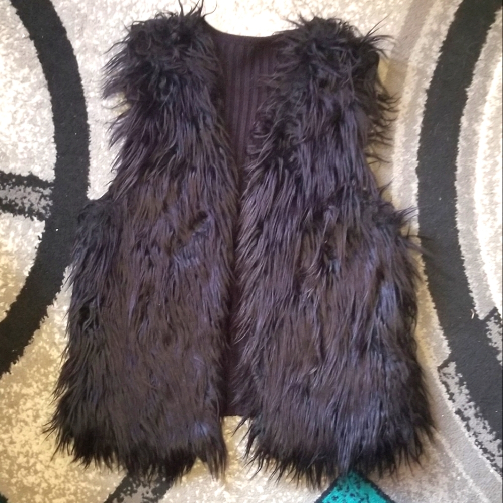 Faux fur vest